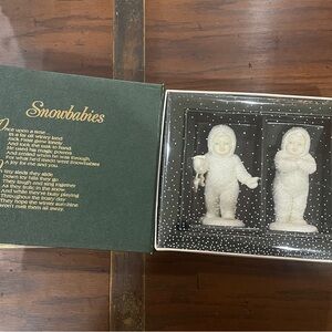 Department 56 Snowbabies - I found your mittens
